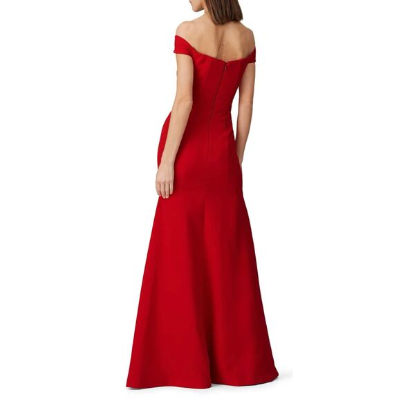 Nicole Miller Red Crepe Off Shoulder Gown 0 - Picture 2 of 8